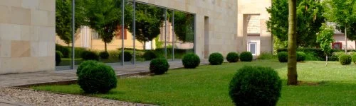 Erzs�bet Nagy Sz�lloda 