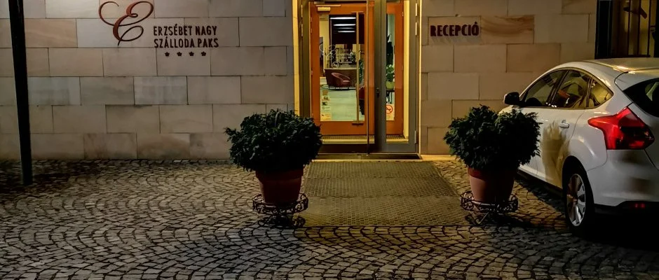 Erzsébet Nagy Szálloda Paks