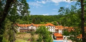 Erzs�bet Park Hotel - M�jus 1.