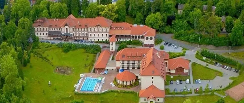 Erzsbet Park Hotel Pardfrd