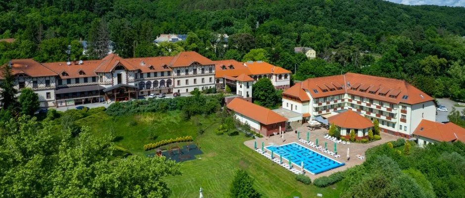 Erzsbet Park Hotel Pardfrd