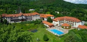 Erzs�bet Park Hotel - Napi �r f�lpanzi�val