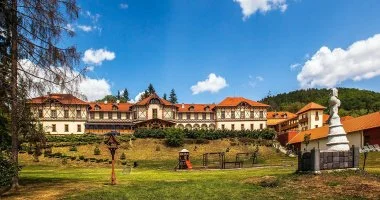 Erzs�bet Park Hotel - Nyugd�jas pihen�s