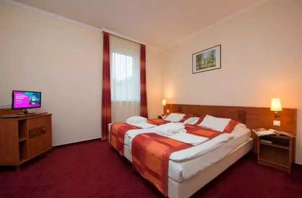 Erzsébet Park Hotel Parádfürdő Erzsébet Park Hotel Parádfürdő