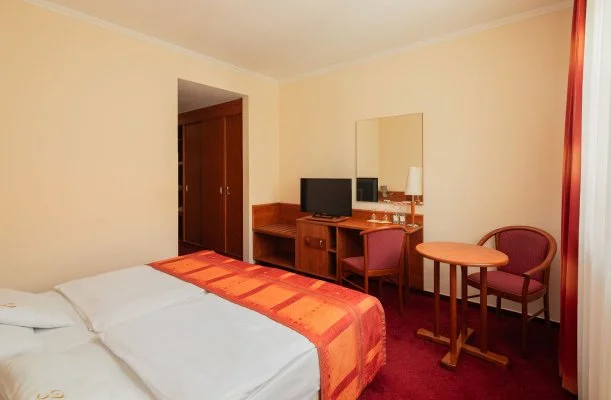 Erzsébet Park Hotel Parádfürdő Erzsébet Park Hotel Parádfürdő