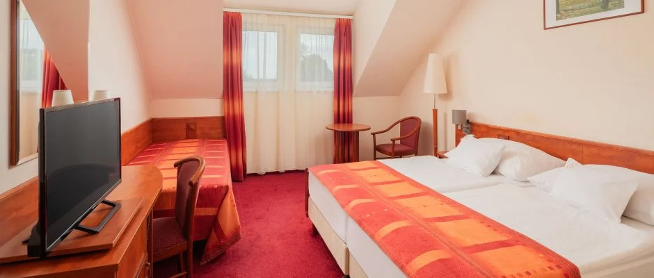 Erzsbet Park Hotel Pardfrd