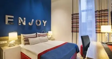 Napi �rak reggelis ell�t�ssal