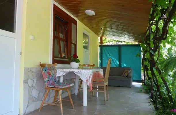 Eszter Apartman Balatonkeresztúr Eszter Apartman Balatonkeresztúr