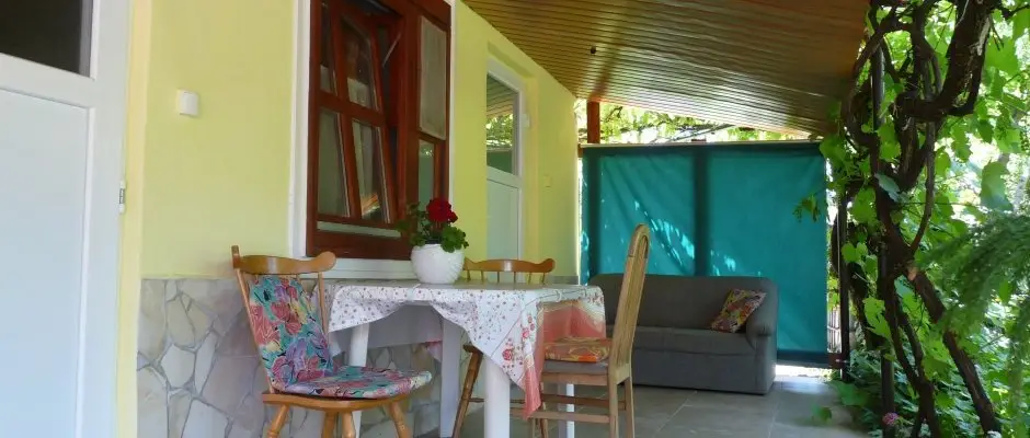 Eszter Apartman Balatonkereszt�r