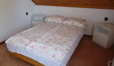 Eszter Apartman Balatonkeresztr