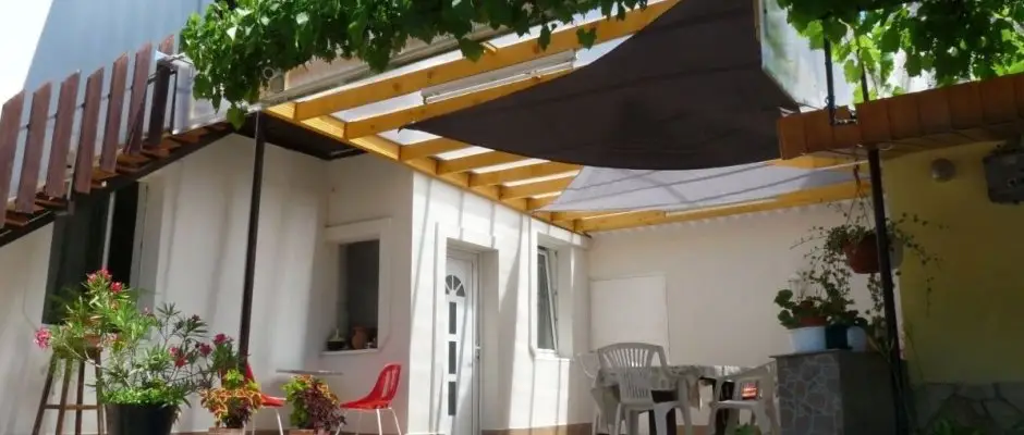 Eszter Apartman Balatonkereszt�r