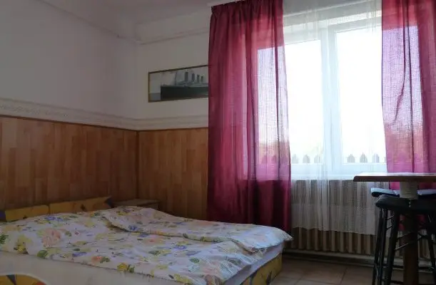 Eszter Apartman Balatonkeresztúr Eszter Apartman Balatonkeresztúr