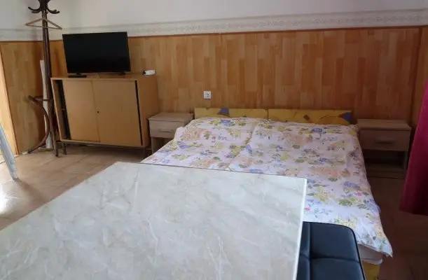 Eszter Apartman Balatonkeresztúr Eszter Apartman Balatonkeresztúr