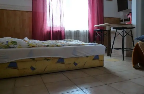 Eszter Apartman Balatonkeresztúr Eszter Apartman Balatonkeresztúr