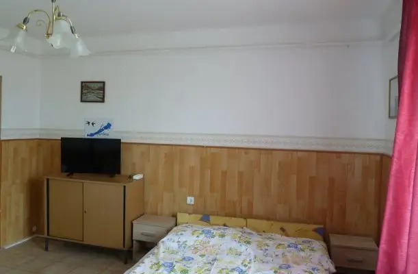 Eszter Apartman Balatonkeresztúr Eszter Apartman Balatonkeresztúr