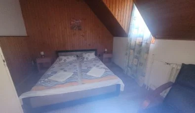 Ez�stfeny� �d�l� Visegr�d