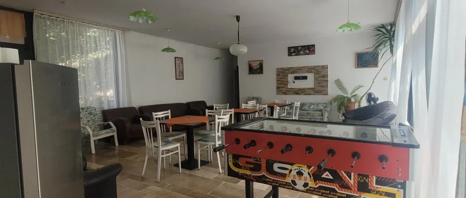Ez�stfeny� �d�l� Visegr�d