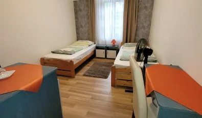 Ez�stfeny� �d�l� Visegr�d