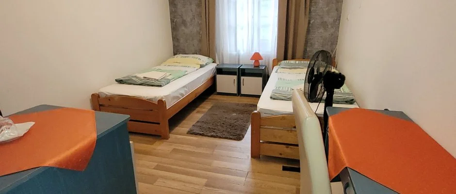 Ez�stfeny� �d�l� Visegr�d