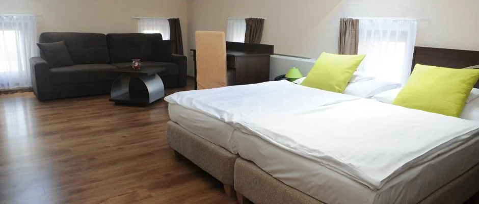 Ezsthd Hotel Veszprm