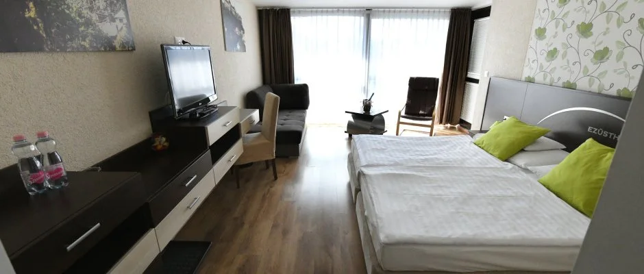 Ezsthd Hotel Veszprm
