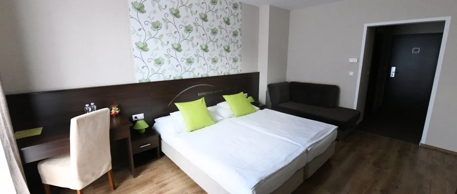 Ezsthd Hotel Veszprm