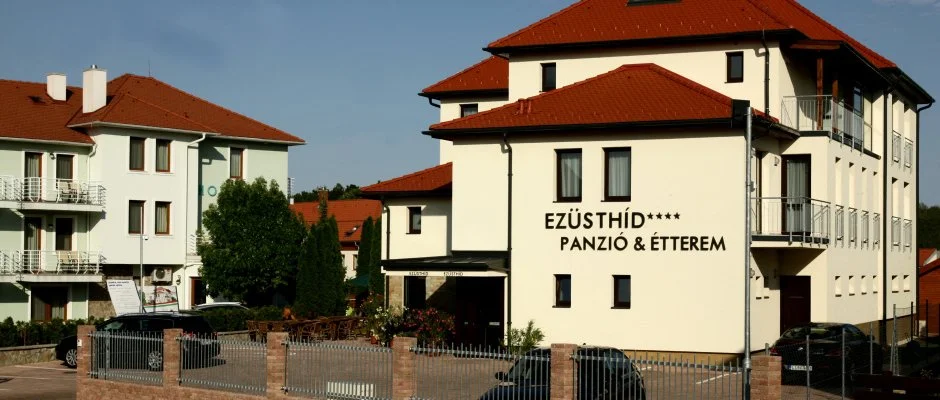 Ezsthd Hotel Veszprm