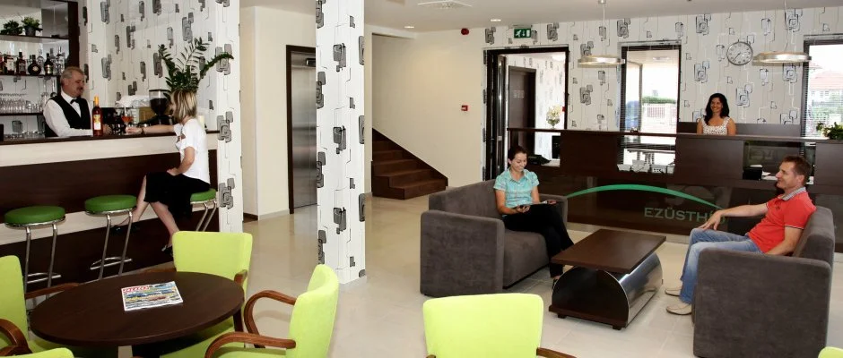 Ezsthd Hotel Veszprm