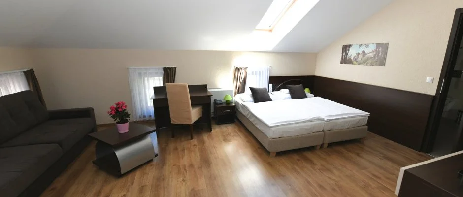 Ezsthd Hotel Veszprm