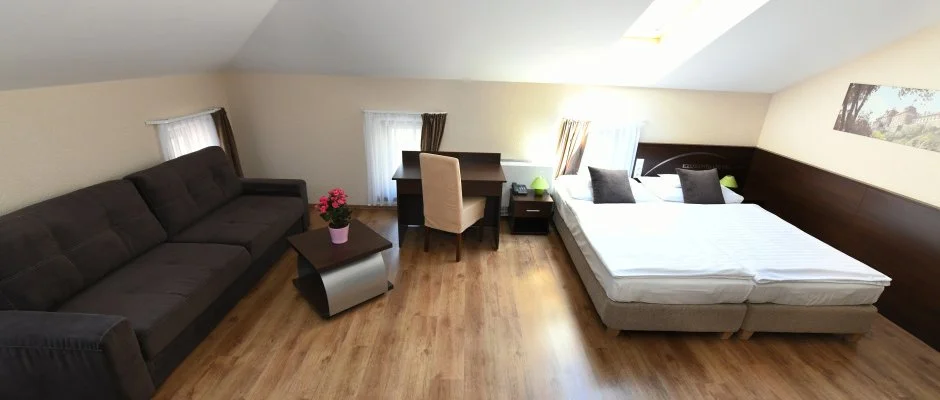 Ezsthd Hotel Veszprm