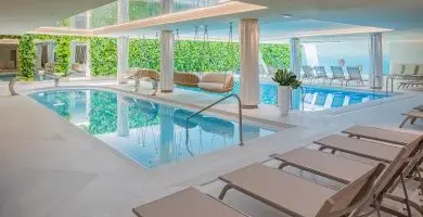 Pünkösd (min. 3 éj)