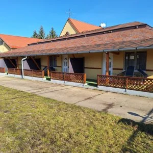 Fenyő Panzió Mezőkövesd - Napi árak reggelivel (1 éjtől)