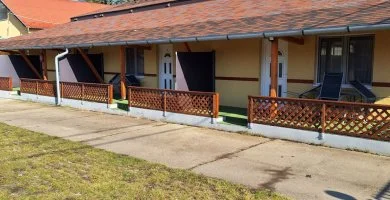 Napi �rak reggelivel (1 �jt�l)