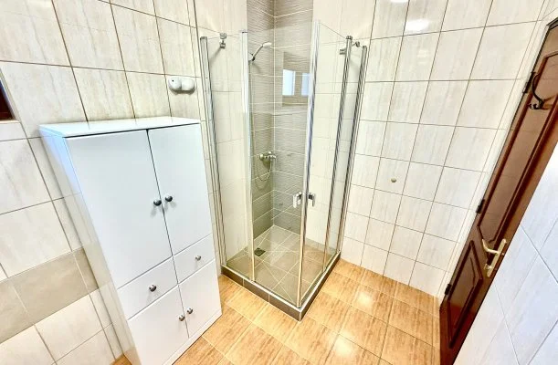 Fenyves Vend�gh�z Si�fok