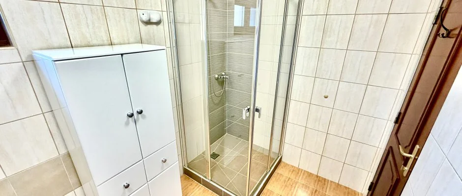 Fenyves Vend�gh�z Si�fok