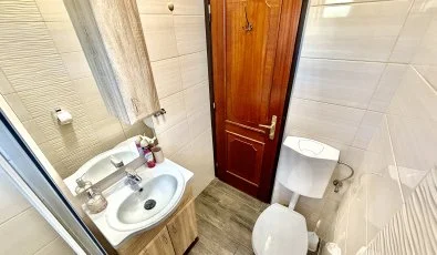 Fenyves Vend�gh�z Si�fok