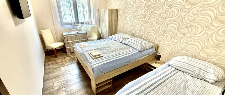 Fenyves Vend�gh�z Si�fok