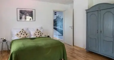 Kt nnep kztt (min. 2 j)