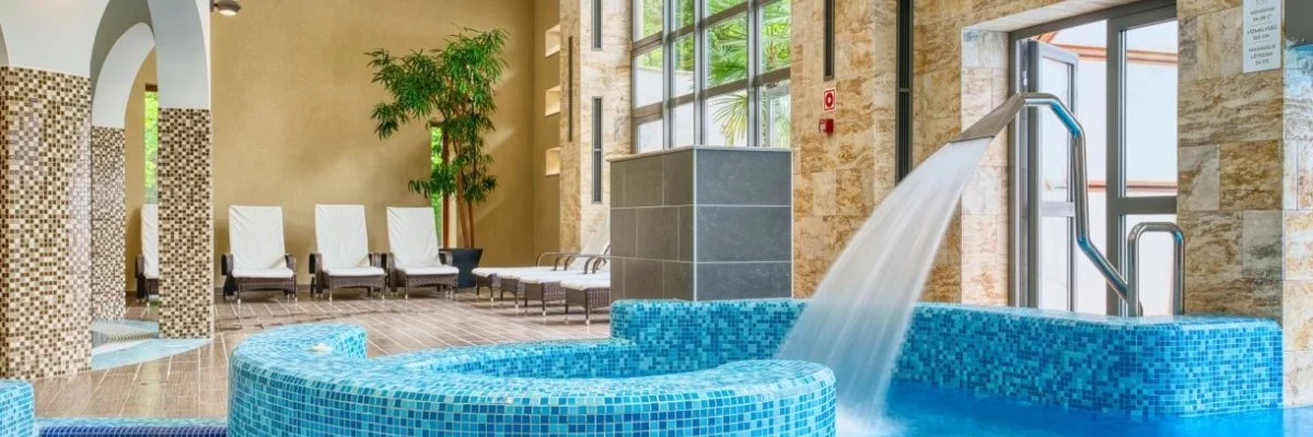 F�nix Wellness Resort - El�refizet�si kedvezm�ny f�lpanzi�s ell�t�ssal (1 �jt�l)