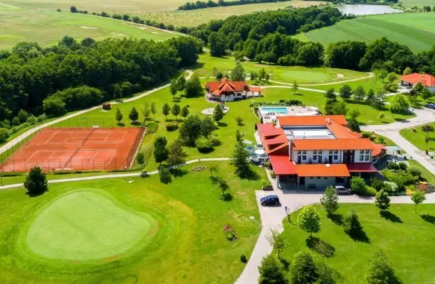 Forest Hills Hotel & Golf Zirc Forest Hills Hotel & Golf Zirc