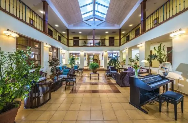 Forest Hills Hotel & Golf Zirc Forest Hills Hotel & Golf Zirc