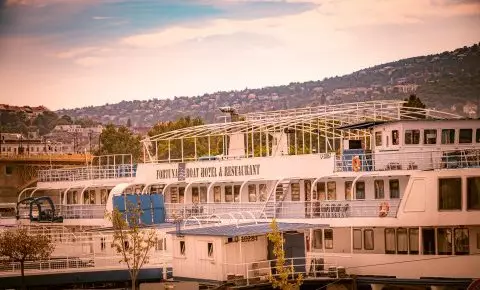 Fortuna Boat Hotel Budapest - Kedvezményes ajánlat ellátás nélkül