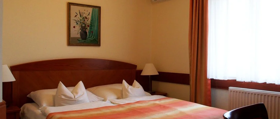 Fortuna Villa H�v�z