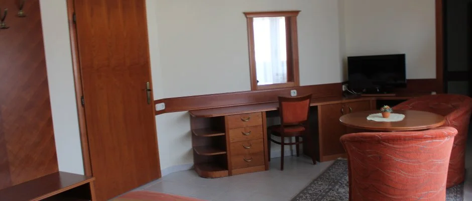 Fortuna Villa H�v�z