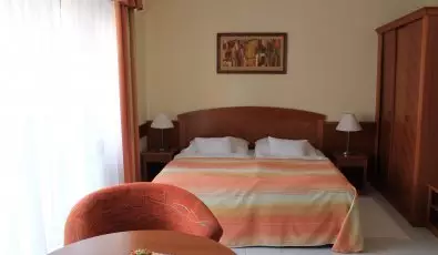 Fortuna Villa H�v�z