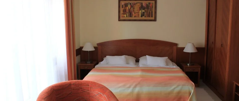 Fortuna Villa H�v�z