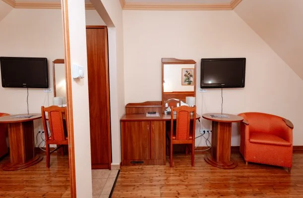 Fried Kast�ly Hotel Simontornya