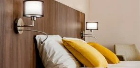 F�rd� Hotel - K�t �jszak�s aj�nlat f�lpanzi�val, f�rd�bel�p�vel