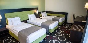 Garden Hotel - Napi �rak reggelivel