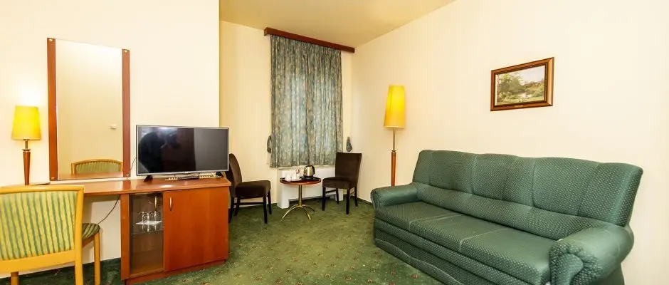 Gastland M0 Hotel Szigetszentmikls